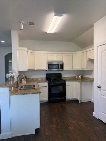 310 Millstone Drive, Wylie, TX 75098