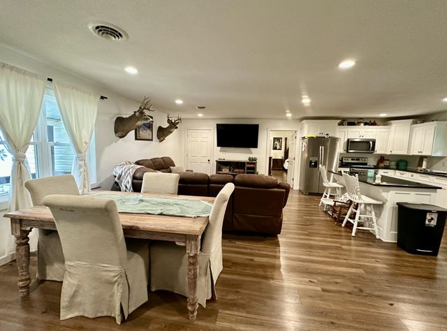 463 Redbird Drive, Marshfield, MO 65706