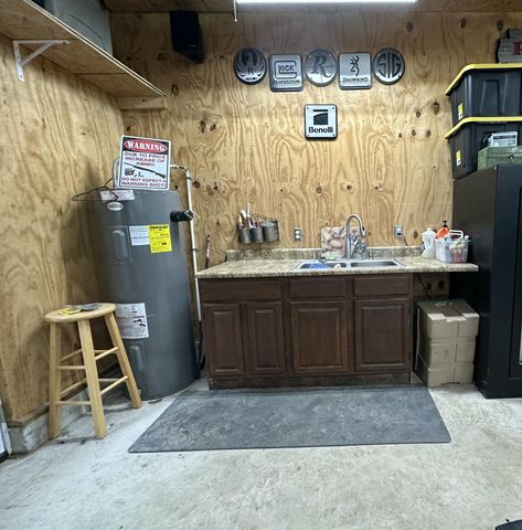 463 Redbird Drive, Marshfield, MO 65706