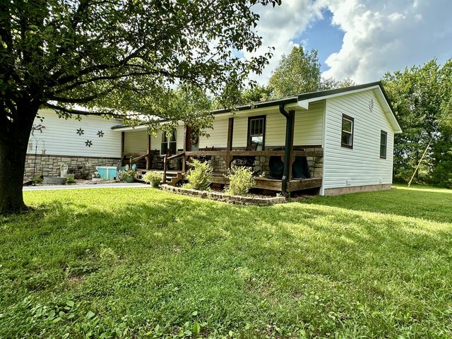 463 Redbird Drive, Marshfield, MO 65706