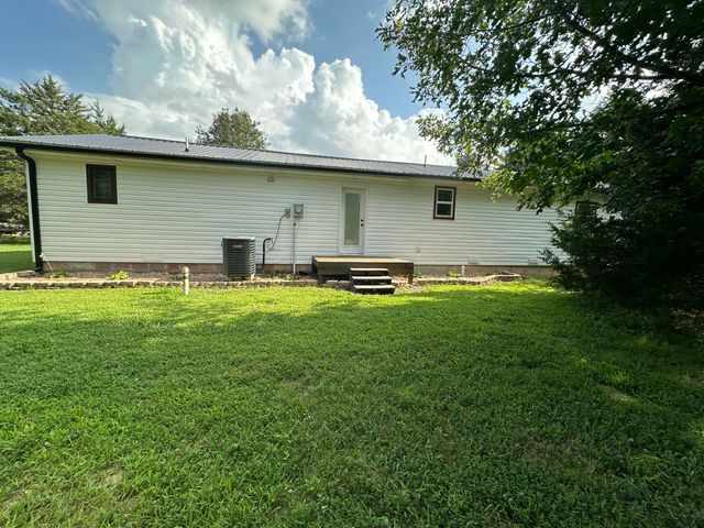 463 Redbird Drive, Marshfield, MO 65706