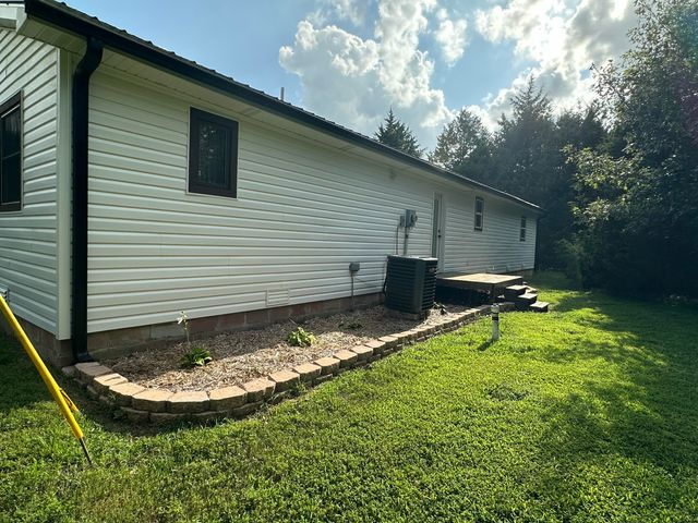 463 Redbird Drive, Marshfield, MO 65706