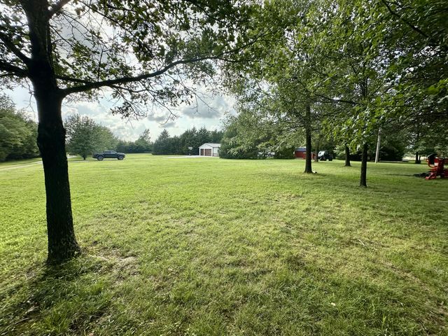 463 Redbird Drive, Marshfield, MO 65706