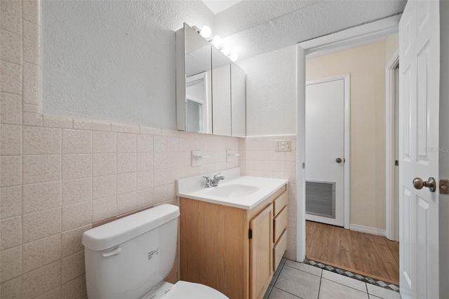 8075 112 STREET 104, Seminole, FL 33772