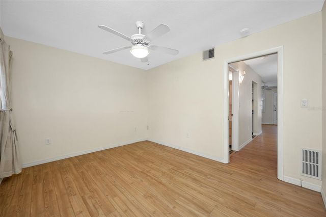 8075 112 STREET 104, Seminole, FL 33772