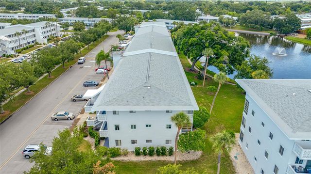 8075 112 STREET 104, Seminole, FL 33772