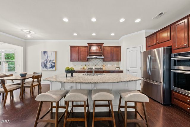 1341 Cozy Oak Avenue, Cary, NC 27519
