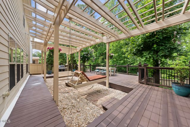 1341 Cozy Oak Avenue, Cary, NC 27519