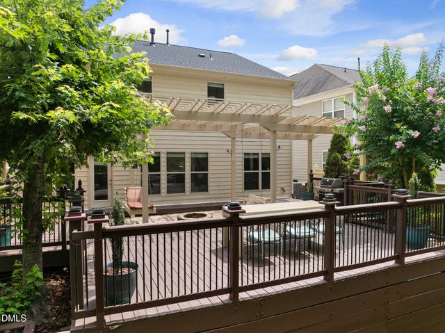 1341 Cozy Oak Avenue, Cary, NC 27519