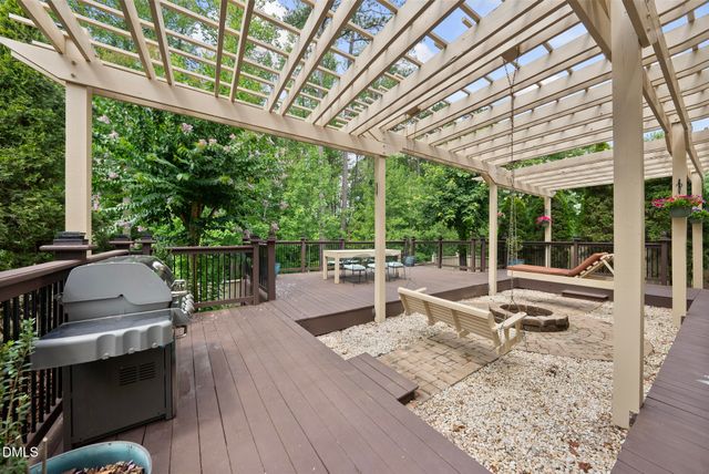 1341 Cozy Oak Avenue, Cary, NC 27519
