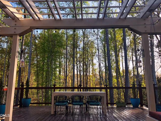 1341 Cozy Oak Avenue, Cary, NC 27519
