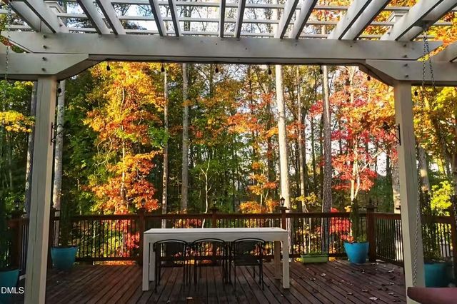 1341 Cozy Oak Avenue, Cary, NC 27519