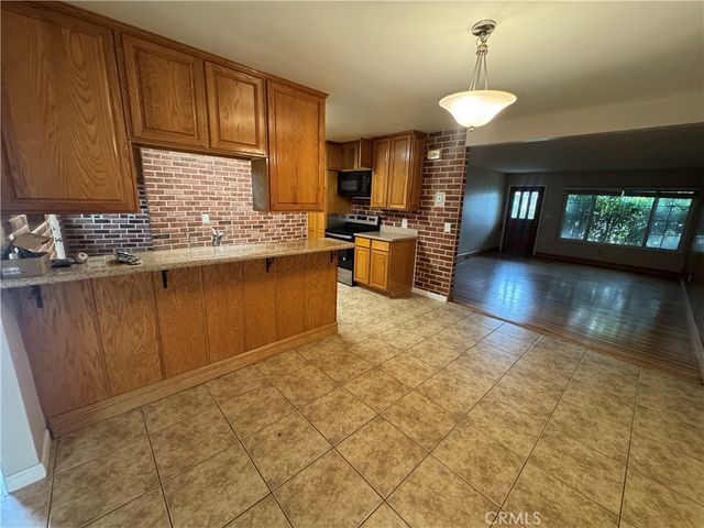 6236 Alderley Street, San Diego, CA 92114