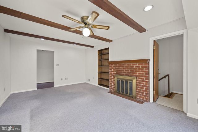 8604 IMPERIAL DR, Laurel, MD 20708