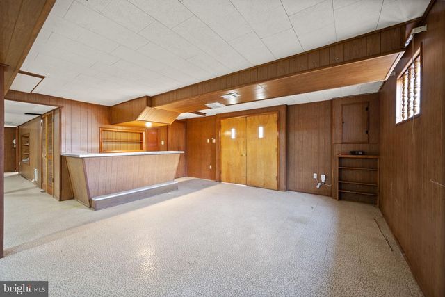 8604 IMPERIAL DR, Laurel, MD 20708