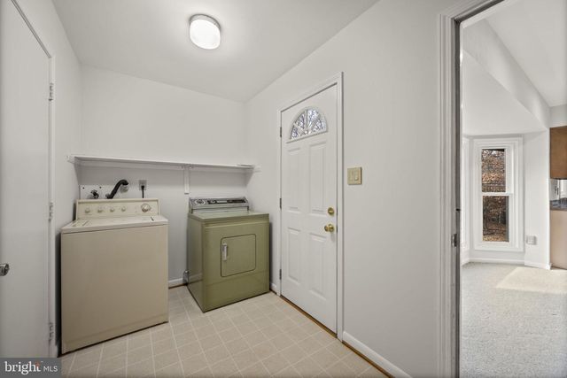 8604 IMPERIAL DR, Laurel, MD 20708