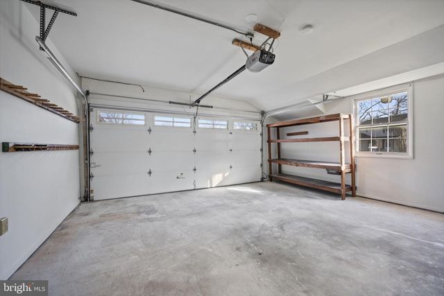 8604 IMPERIAL DR, Laurel, MD 20708