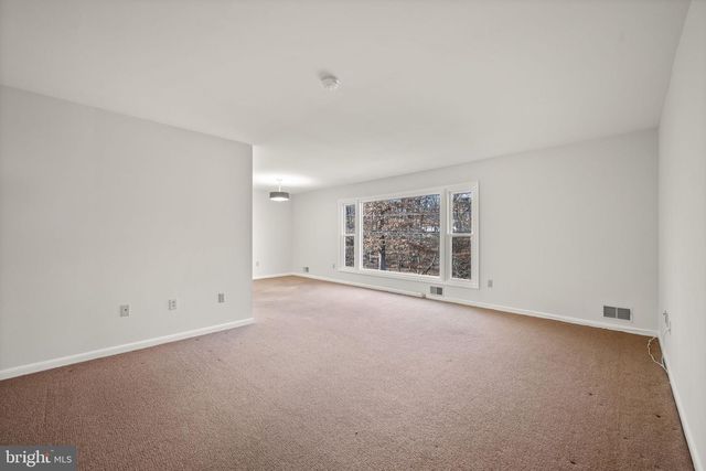 8604 IMPERIAL DR, Laurel, MD 20708