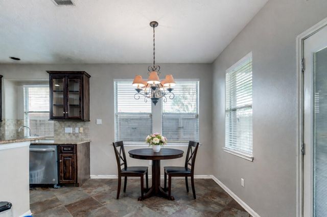 126 Crescent Bay Drive, League City, TX 77573