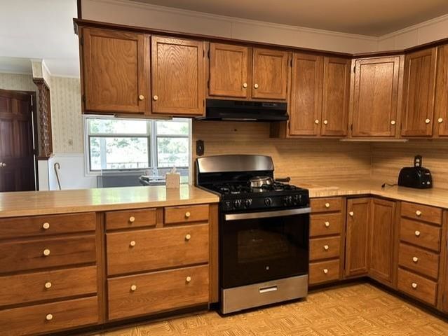 2424 Winona Street, East Tawas, MI 48730