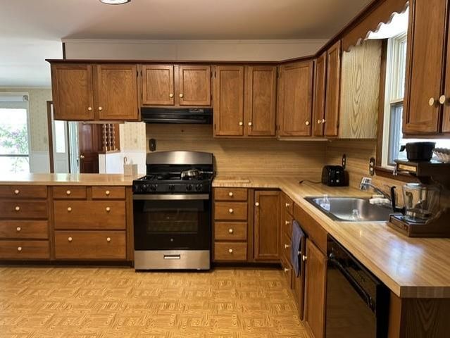 2424 Winona Street, East Tawas, MI 48730