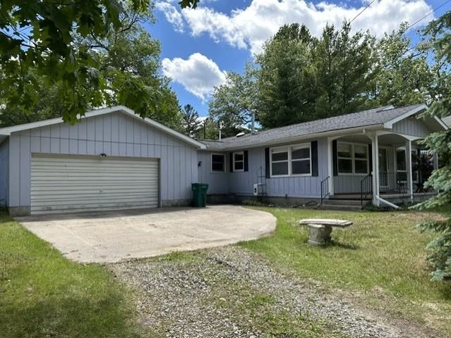 2424 Winona Street, East Tawas, MI 48730