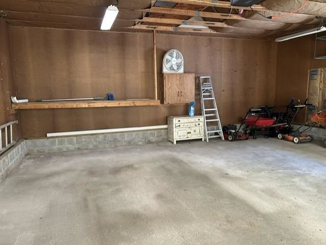 2424 Winona Street, East Tawas, MI 48730