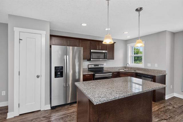 2701 NW Penny Lane, Ankeny, IA 50023