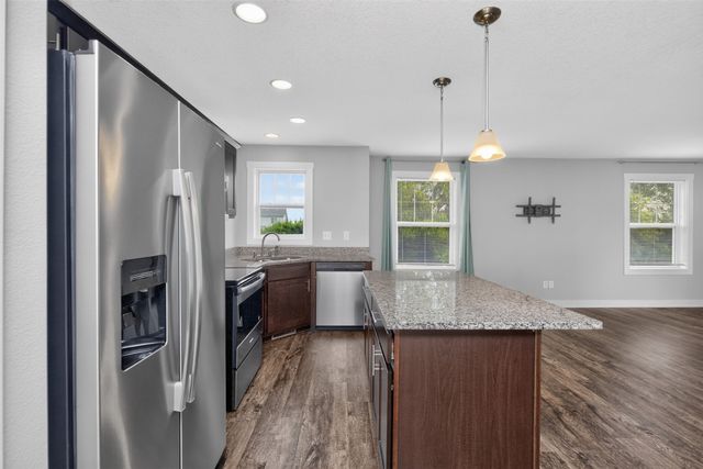 2701 NW Penny Lane, Ankeny, IA 50023