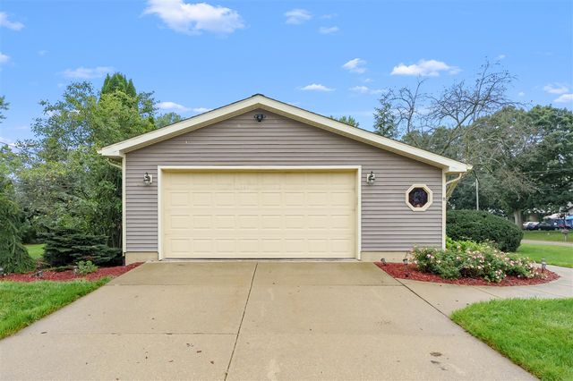 201 Woodrow Avenue, Battle Creek, MI 49015