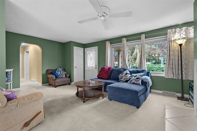 201 Woodrow Avenue, Battle Creek, MI 49015