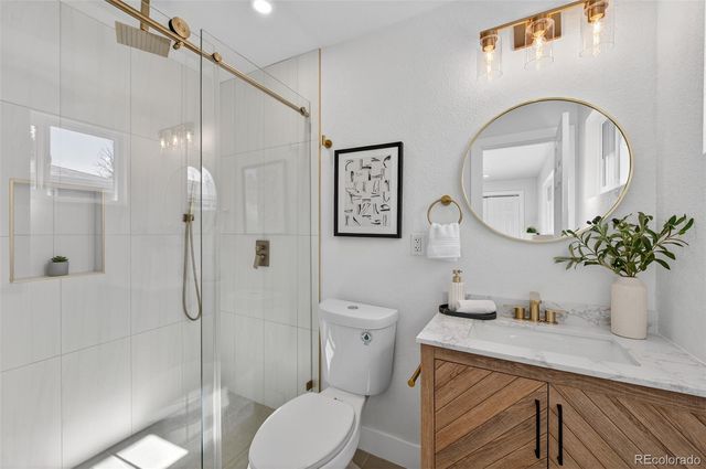 234 Nome Street, Aurora, CO 80010