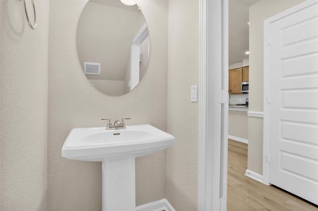 9749 Enclave Ridge Road, Willis, TX 77318