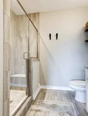 975 Ashland Place Dr, Nashville, TN 37218