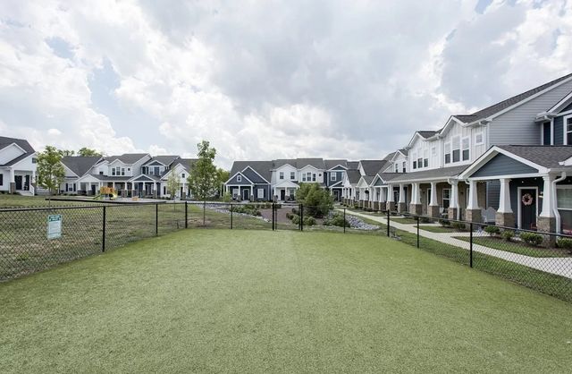 975 Ashland Place Dr, Nashville, TN 37218