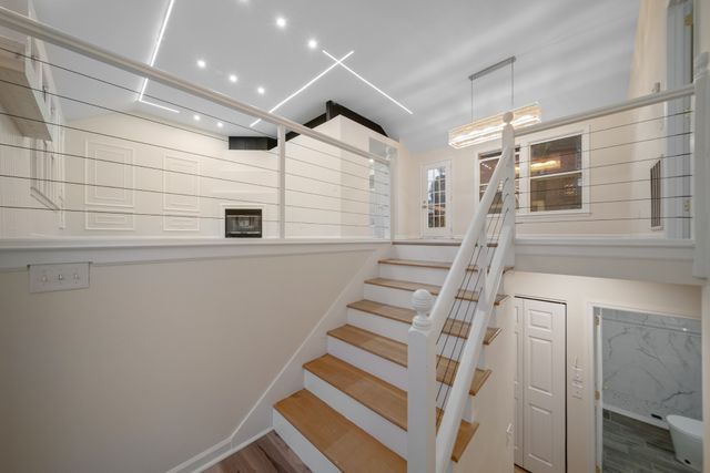 800 Carlisle Ct, N, Nashville, TN 37214