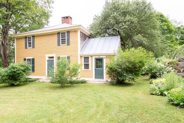 75 Lyon Road, Royalton, VT 05068