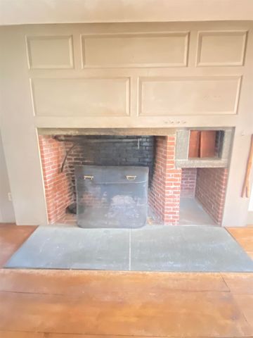 75 Lyon Road, Royalton, VT 05068