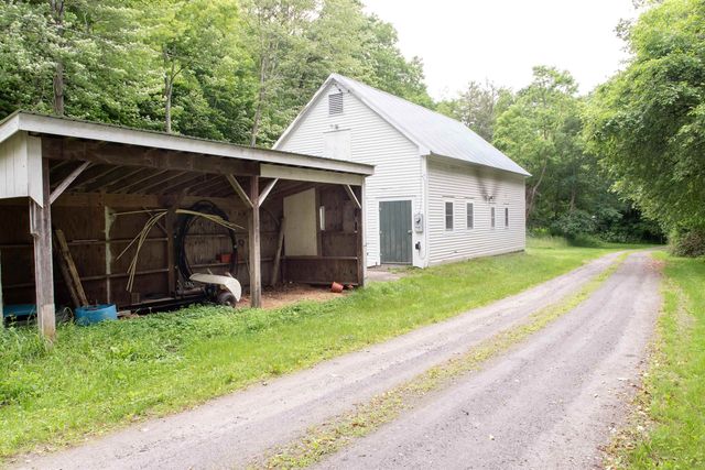 75 Lyon Road, Royalton, VT 05068