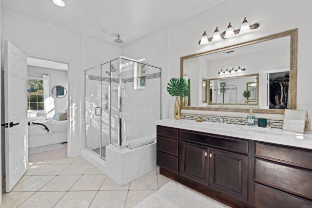 887 Genoa Way, San Marcos, CA 92078