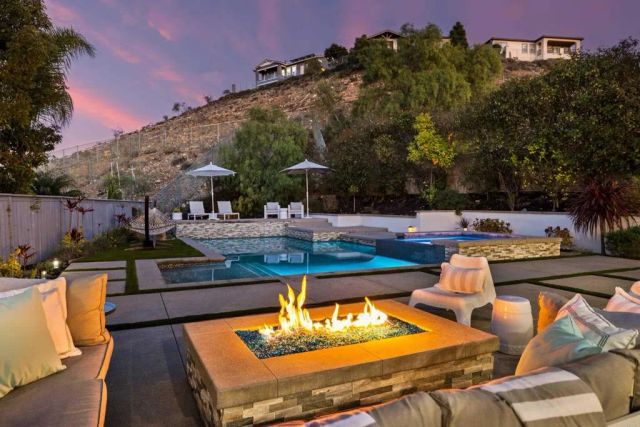 887 Genoa Way, San Marcos, CA 92078