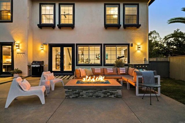 887 Genoa Way, San Marcos, CA 92078