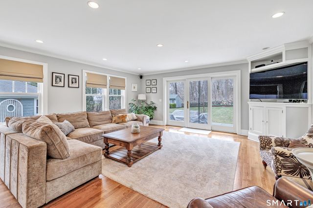 31 Hilltop Drive, Trumbull, CT 06611