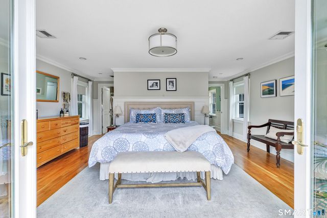 31 Hilltop Drive, Trumbull, CT 06611