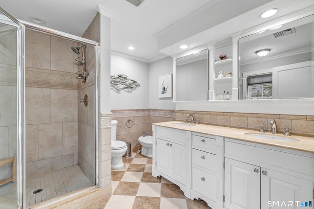 31 Hilltop Drive, Trumbull, CT 06611