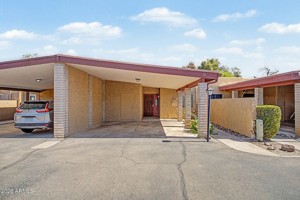 910 N CENTER Street 16, Mesa, AZ 85201 — photo 2