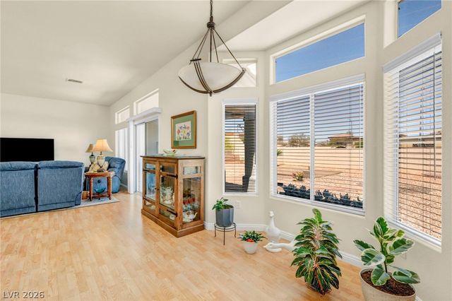 10020 Villa Ridge Drive, Las Vegas, NV 89134