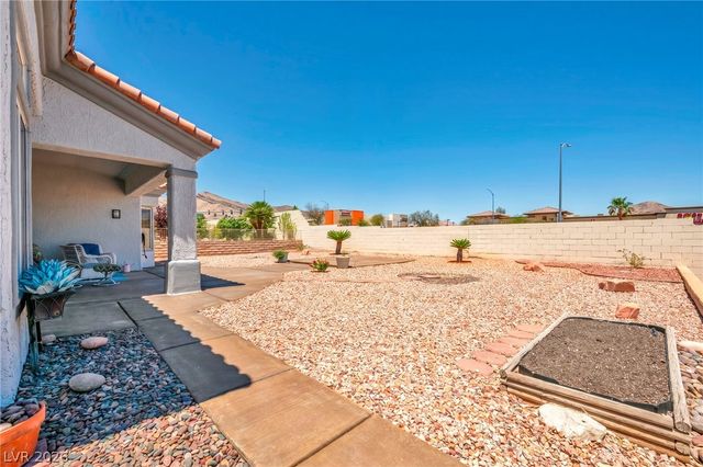 10020 Villa Ridge Drive, Las Vegas, NV 89134