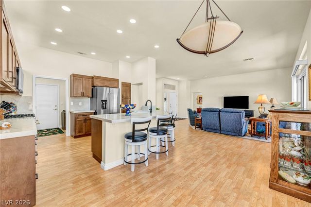 10020 Villa Ridge Drive, Las Vegas, NV 89134