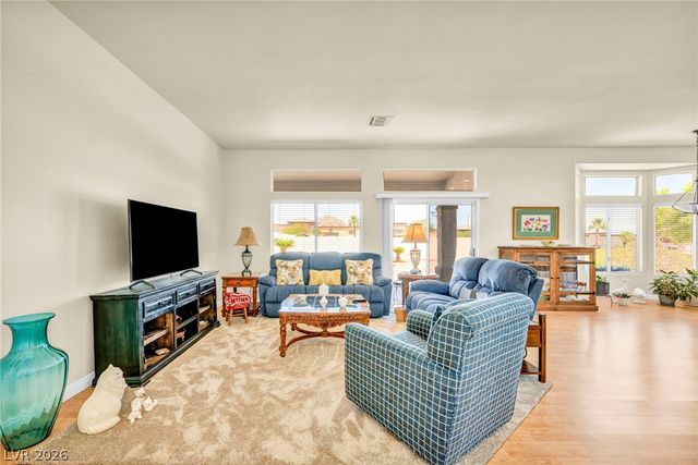 10020 Villa Ridge Drive, Las Vegas, NV 89134